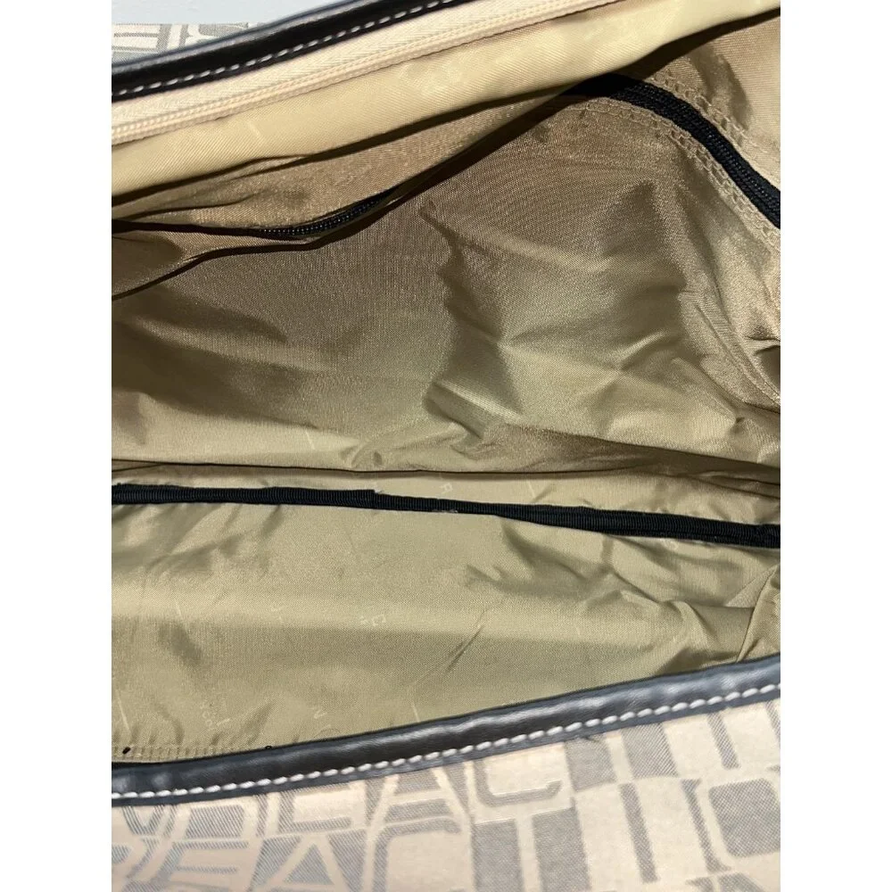 Kenneth Cole Reaction Beige 22" Rolling Duffel Bag Travel Carry On Wheeled Bag - Picture 8 of 16